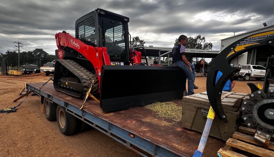 The Mithaka Aboriginal Corporation's new Betoota Base Station skid steer delivery.